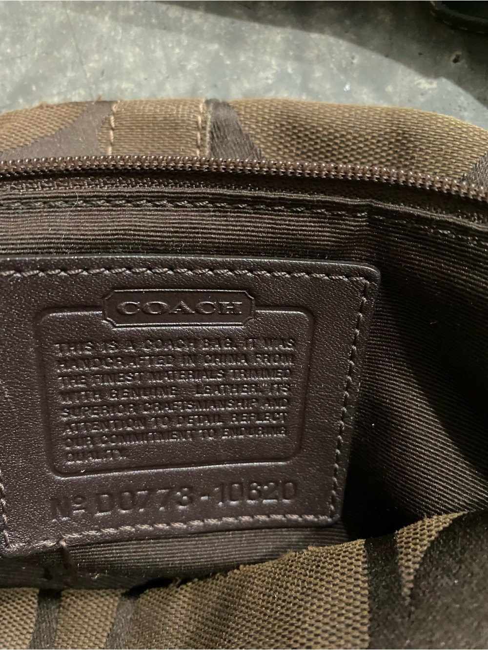 Coach Y2k Brown Signature Canvas Hobo Tote/shoulder Bag 12โX14โ
(May 026) - Picture 10 of 10
